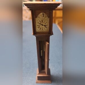 House of Miniatures William and Mary Tall Grandfather Case Clock #40018